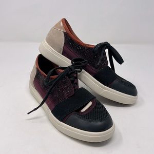 Vaneli Sport Black Burgundy Tan Lace-Up Sneakers Size 6.5 Excellent Condition
